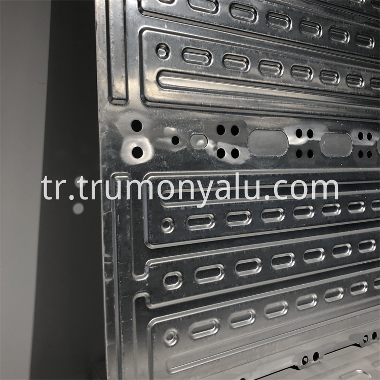 water cooling plate (17)